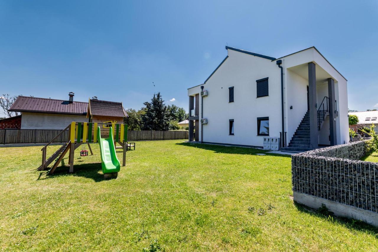 Apartmaji Banonia Veržej Kültér fotó